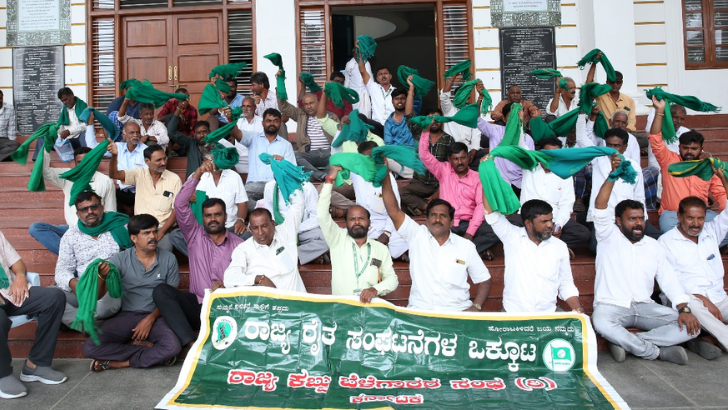 https://salarnews.in/public/uploads/images/newsimages/maannewsimage24102025_223827_Webs 728x410 (2).png